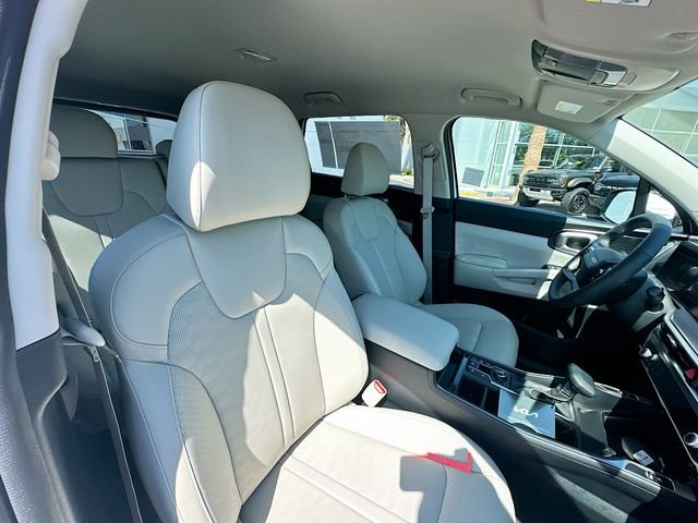 New 2026 Glacial White Pearl Kia S image 28