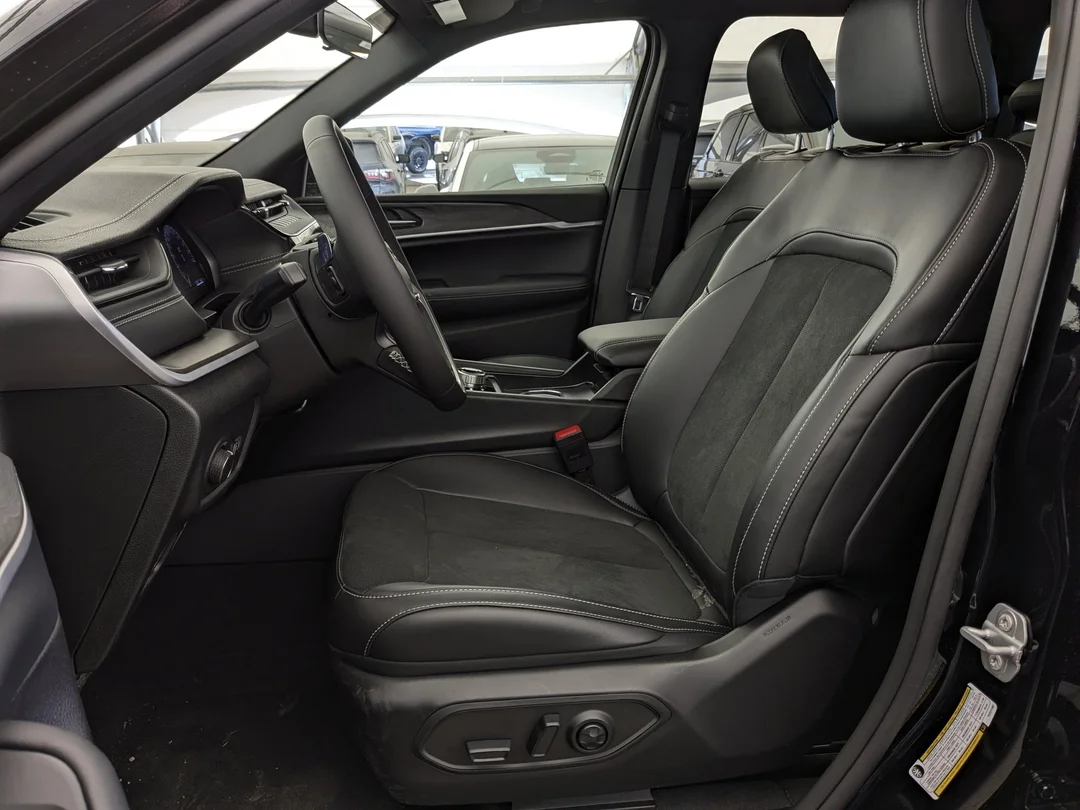 New 2026 Black Jeep Altitude - - 4x4 - Power Sunroof - Altitude Pack - 2.0L Turbo - Remote Start & More! image 14