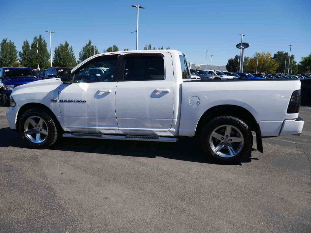 Used 2012 White Ram Sport image 18
