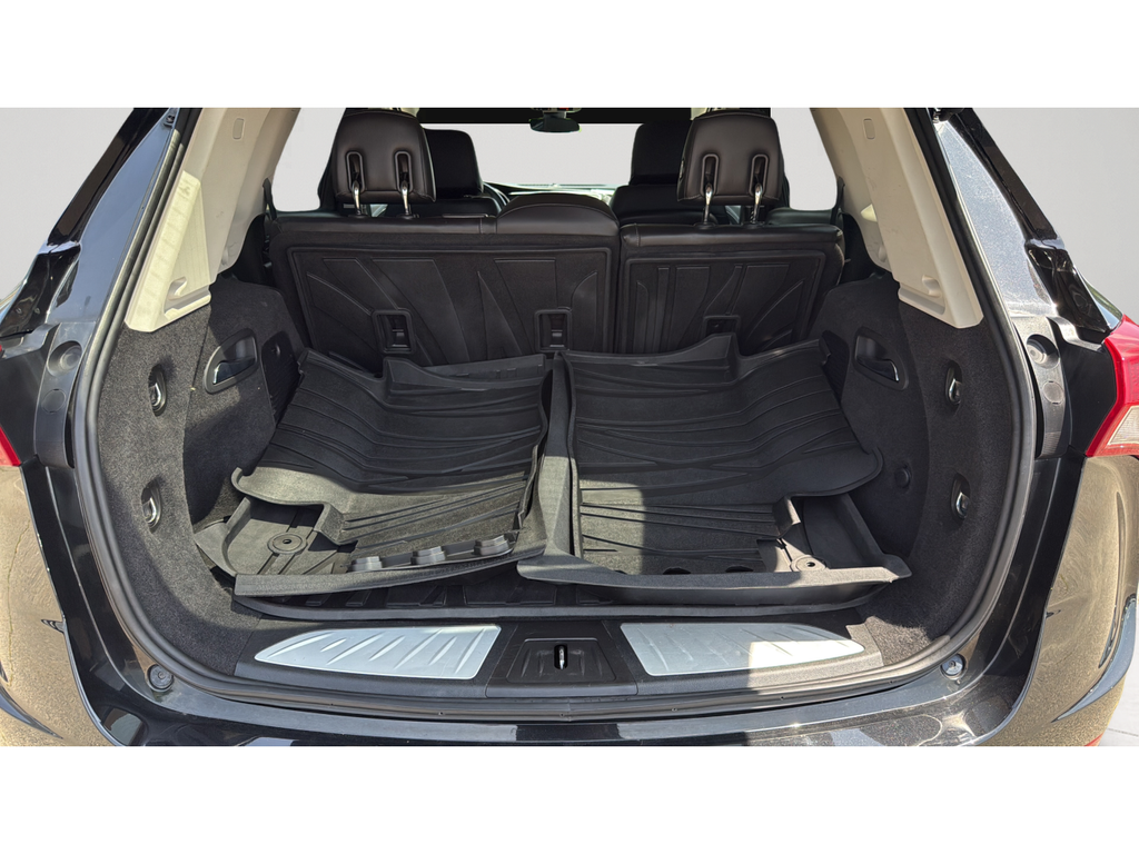Used 2020 Black Buick Premium II image 21