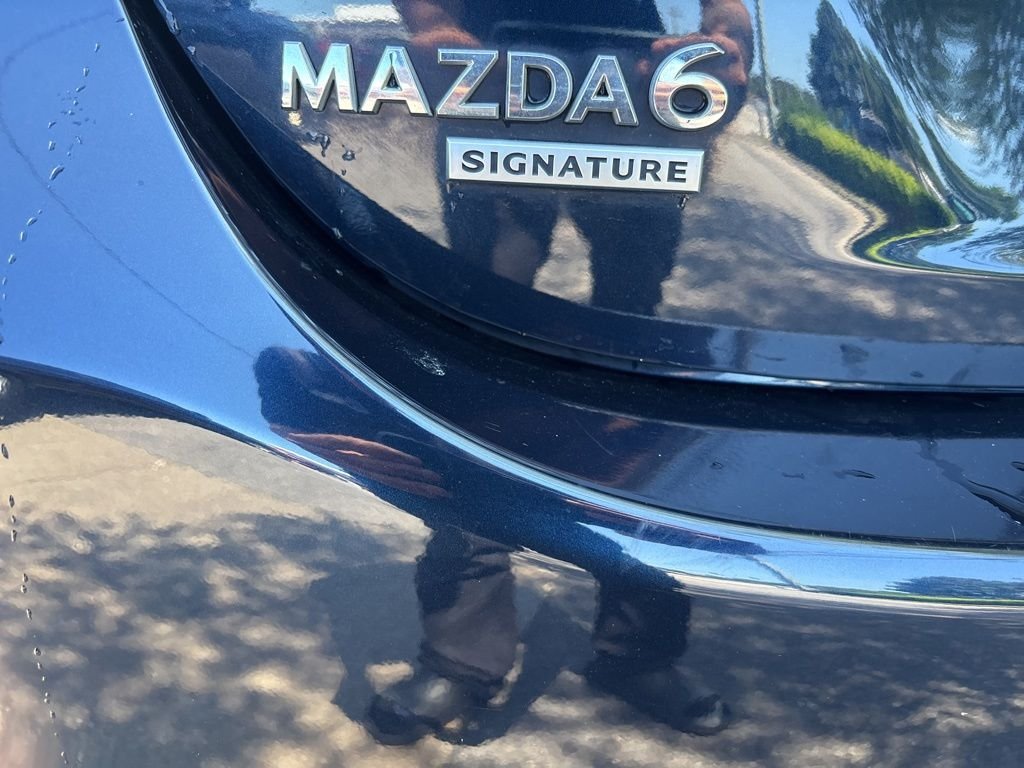Used 2020 Blue Mazda Signature image 24