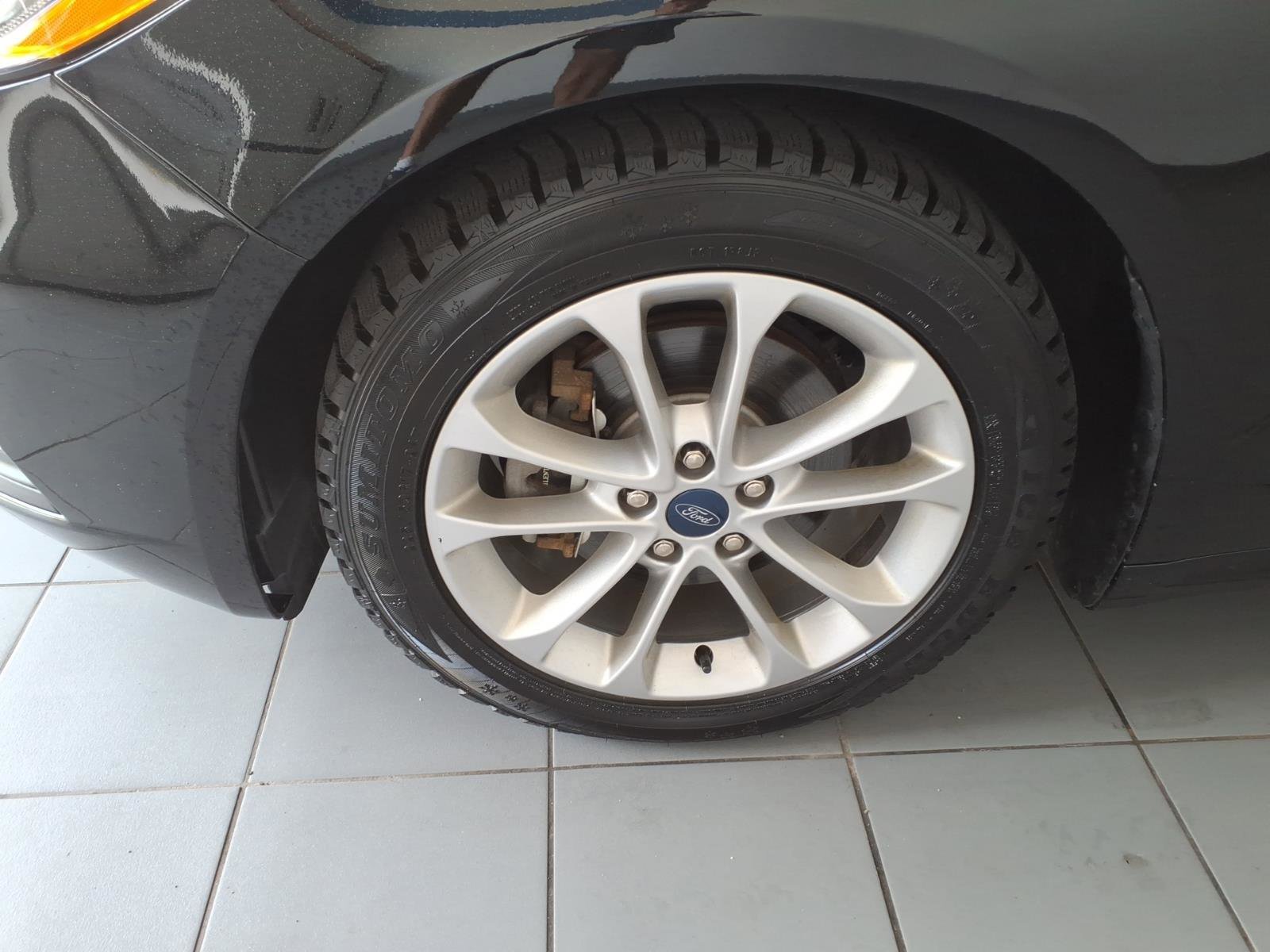 2019 Ford Fusion Hybrid SE - Photo 9