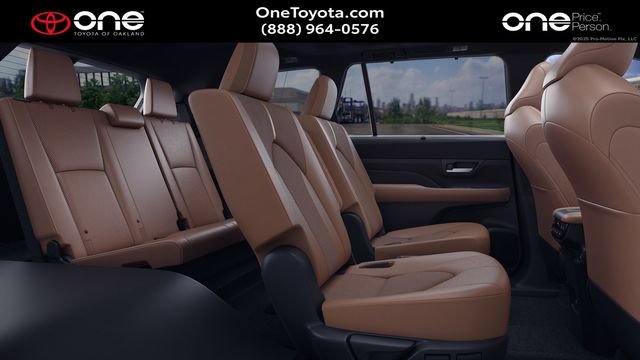 New 2026 Cement Toyota  MAX Platinum image 3