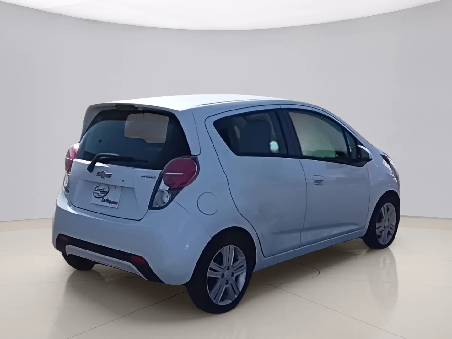 Used 2014 White Chevrolet 1LT image 7