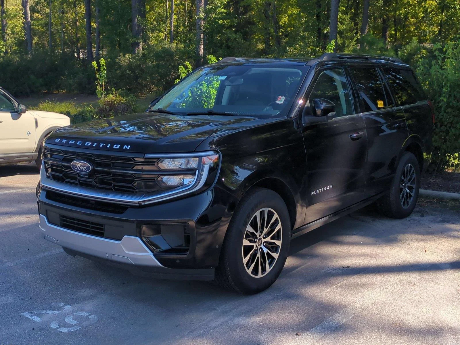Used 2025 Agate Black Ford Platinum image 1