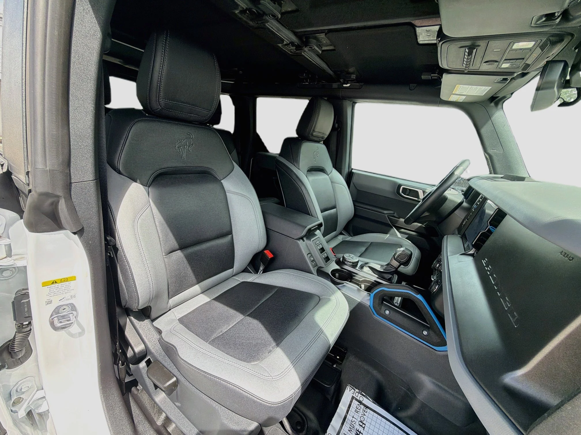 Used 2024 Oxford White Ford Black Diamond image 14