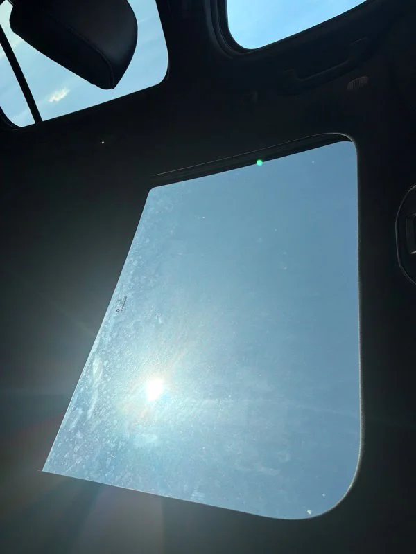 New 2026 Diamond Black Crystal Pearl-Coat Exterior Paint Jeep  image 20