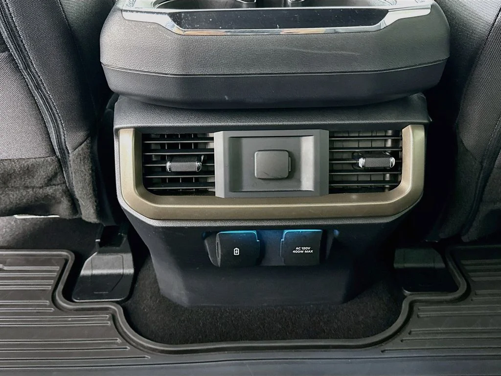 Used 2024 Avalanche Ford STX image 24