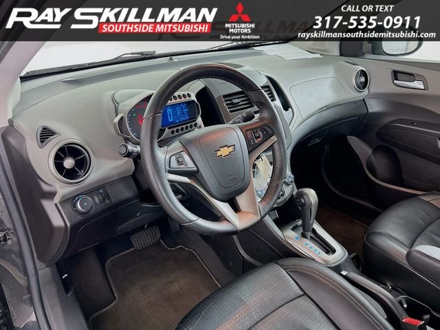 Used 2015 Gray Chevrolet LTZ image 30