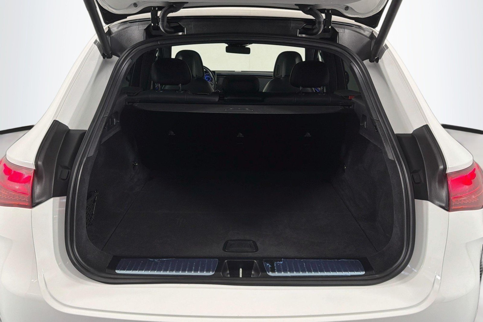 Certified Used 2023 Polar White Mercedes-Benz 350 image 24