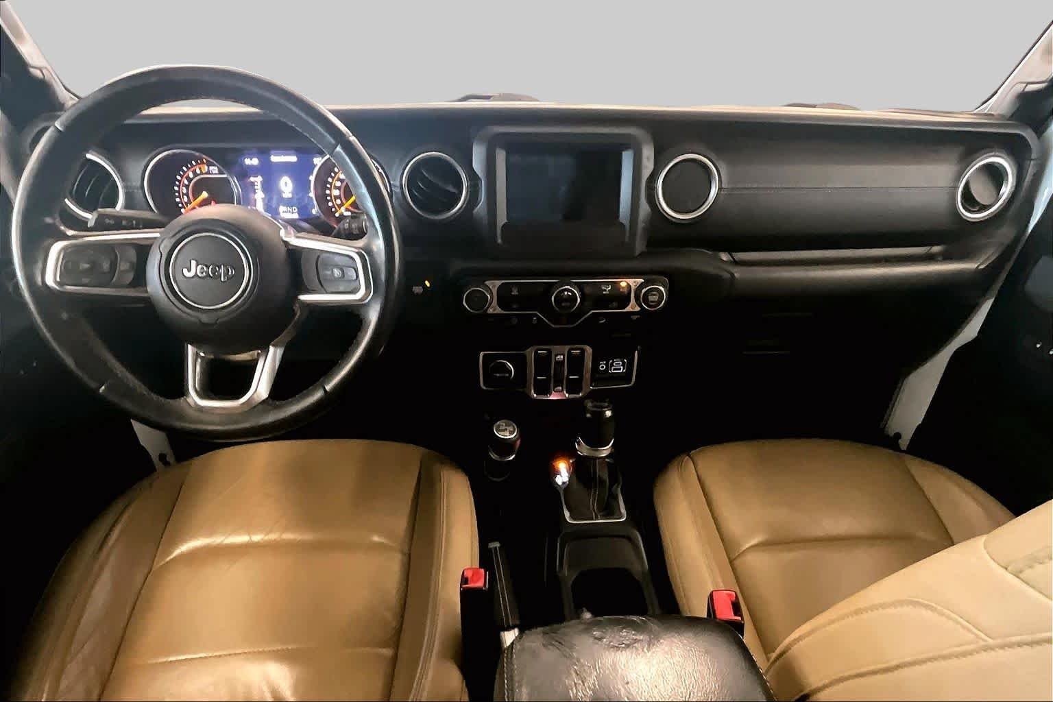 Used 2018 Bright White Clearcoat Jeep Sahara image 13