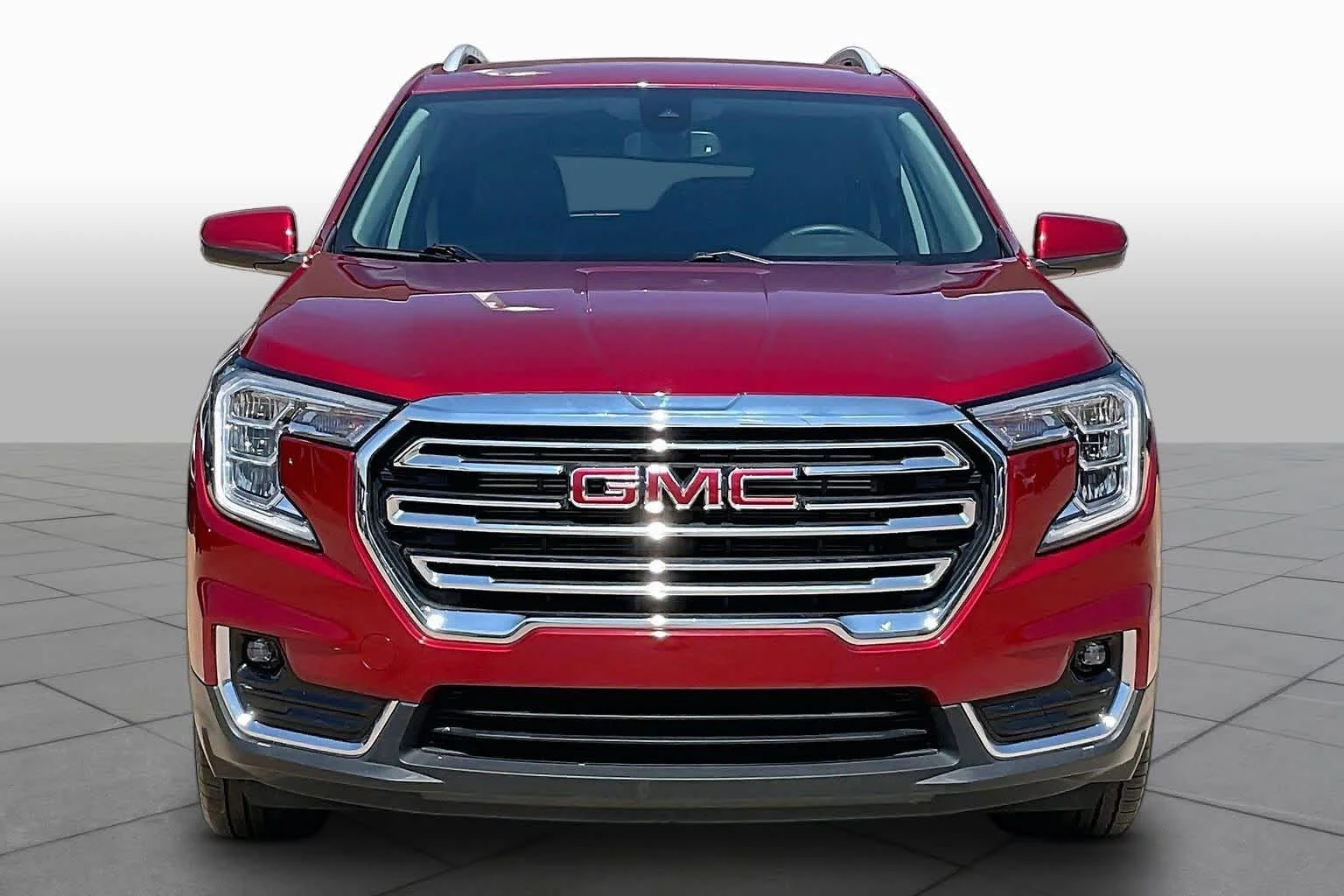 Certified Used 2023 VOLCANIC RED TINTCOAT GMC SLT image 4