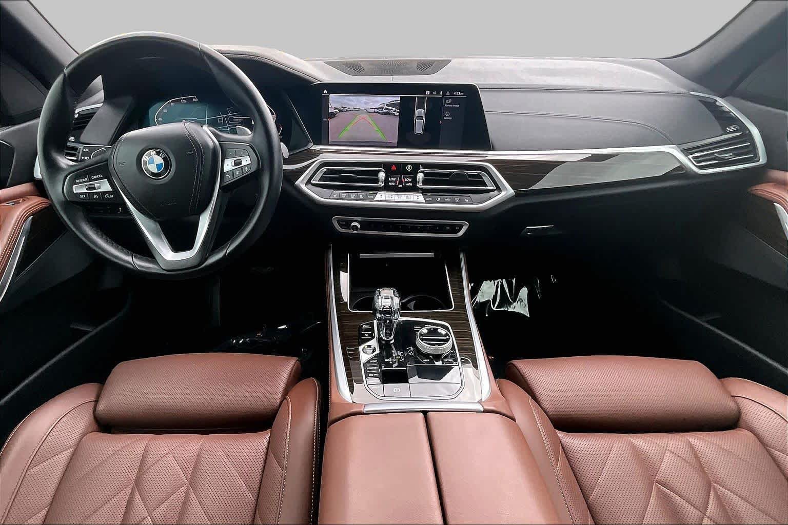 Used 2023 Sparkling Brown Metallic BMW sDrive40i image 15