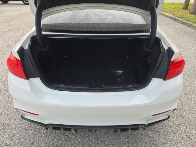 Used 2015 Alpine White BMW Base image 13