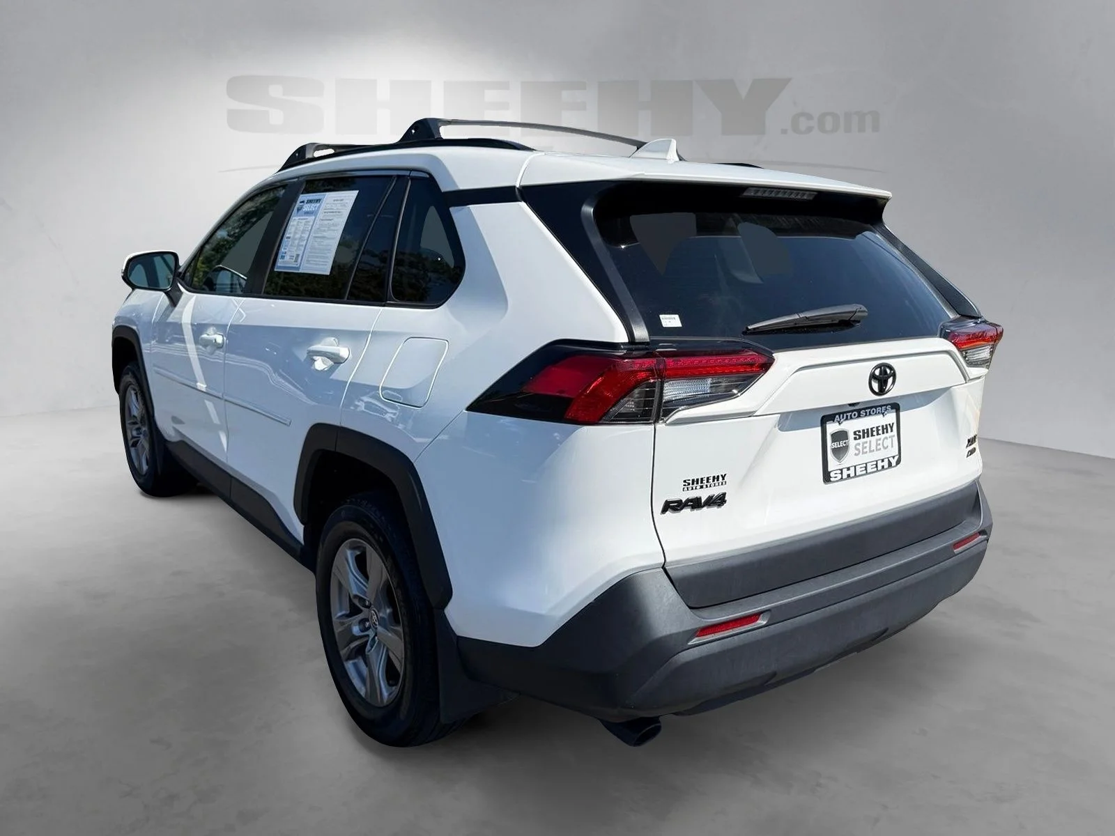 Used 2024 White Toyota XLE image 14