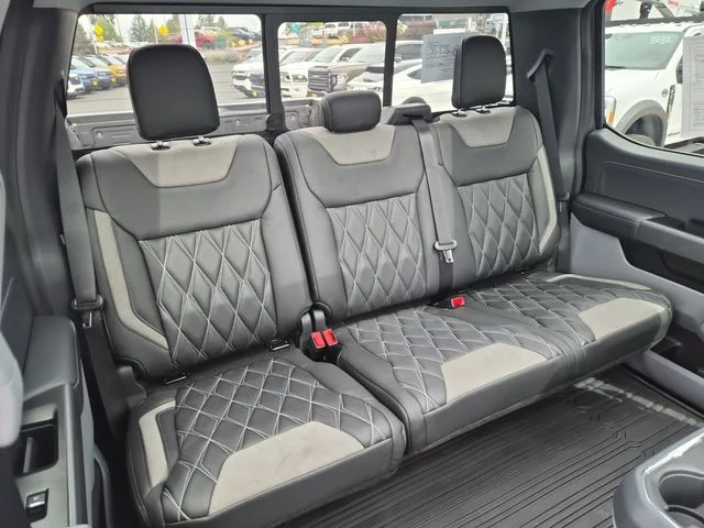 2025 Ford F-250 Super Duty XLT - Photo 22