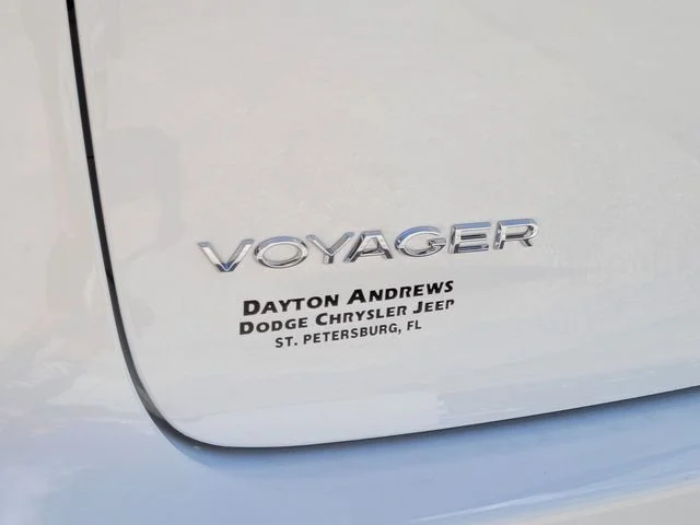 2026 Chrysler Voyager LX - Photo 11