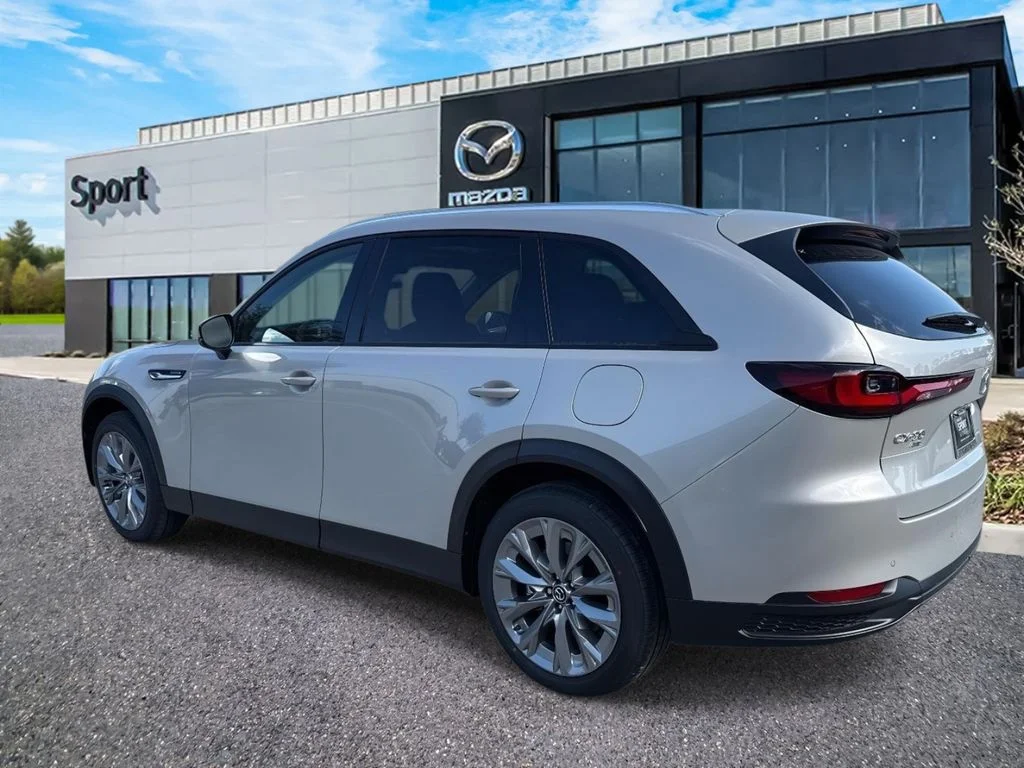 New 2026 Platinum Quartz Metallic Mazda 3.3 Turbo Preferred AWD image 6