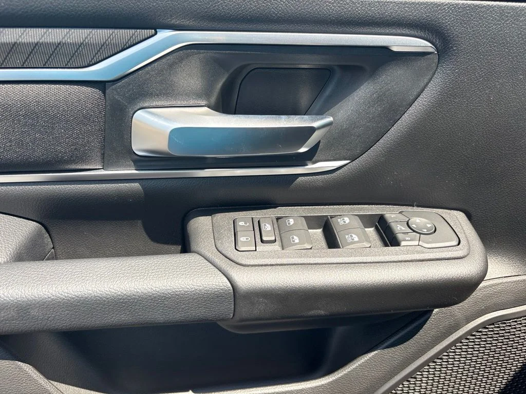 New 2026 Forged Blue Metallic Exterior Paint RAM BIG HORN image 15