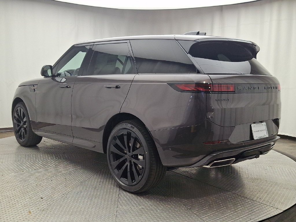 New 2027 Charente Grey Prem Met Land Rover Dynamic SE image 4