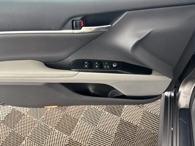 Used 2020 Gray Toyota XLE image 20