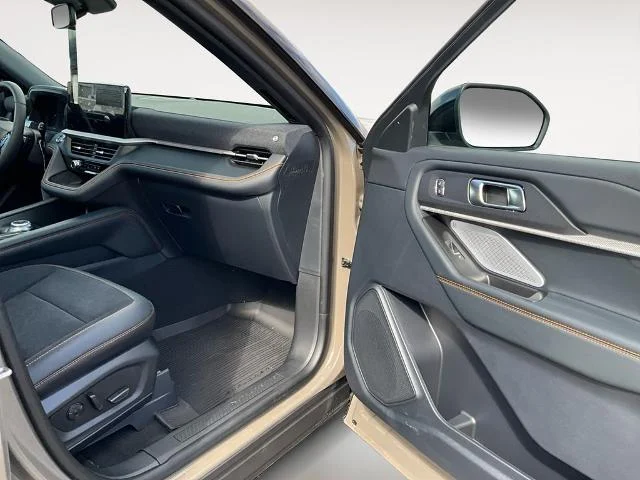 New 2026 Marsh Gray Ford Tremor® image 29