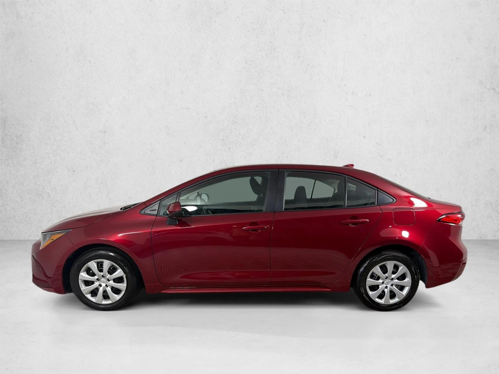 Used 2025 Ruby Flare Pearl [ Toyota LE image 6