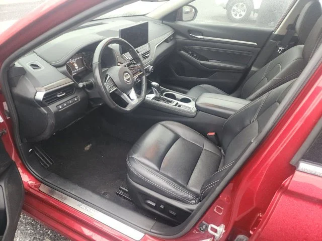 Used 2023 Red Nissan 2.5 SL image 10