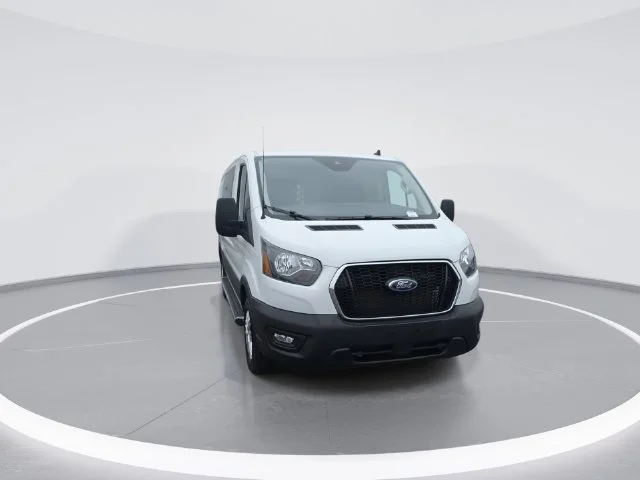 Used 2025 White Ford Base image 3