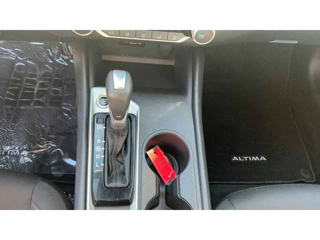 Used 2025 Gun Metallic Nissan SV image 18