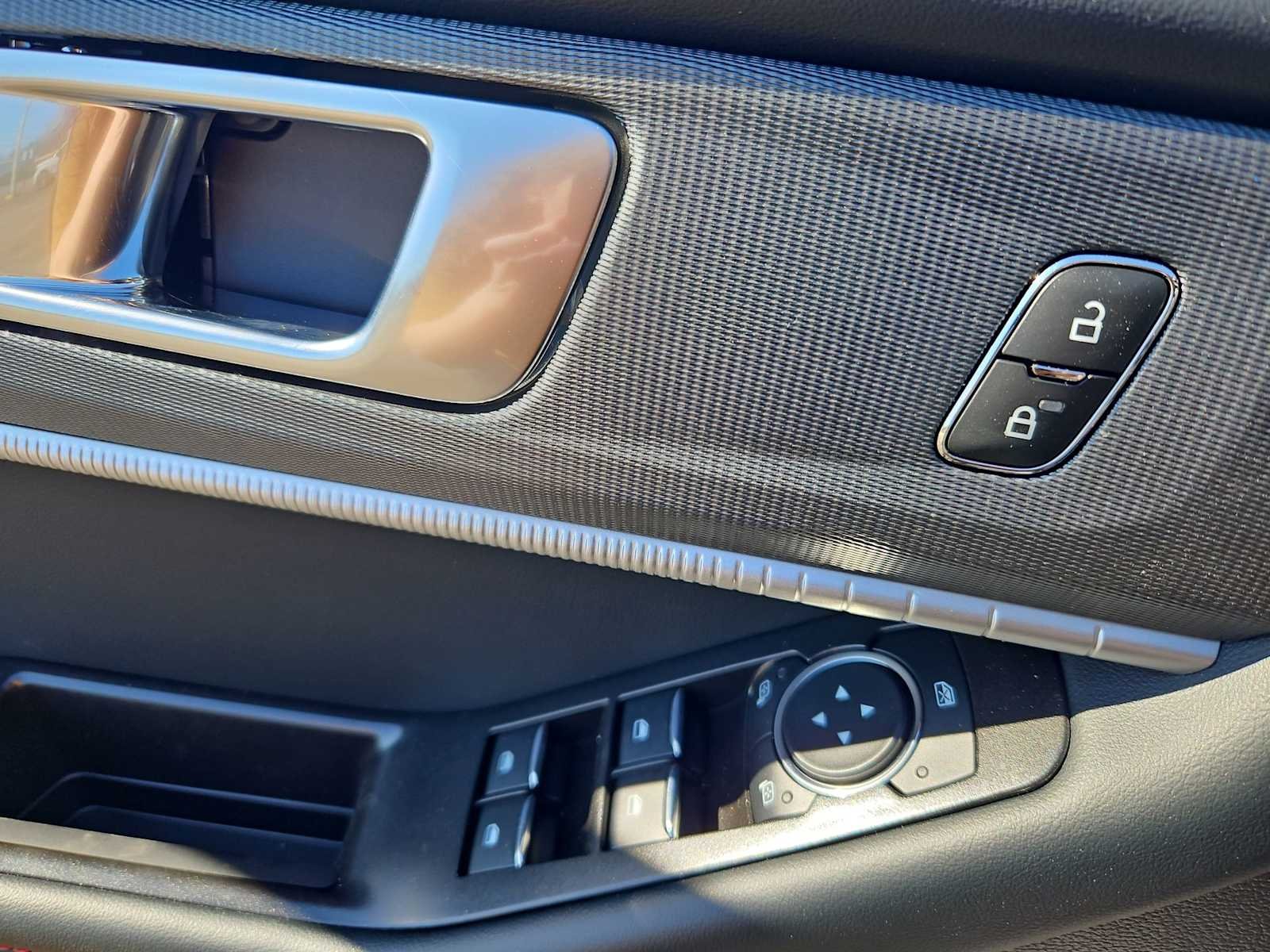 New 2026 Agate Black Metallic Ford ST-Line image 11