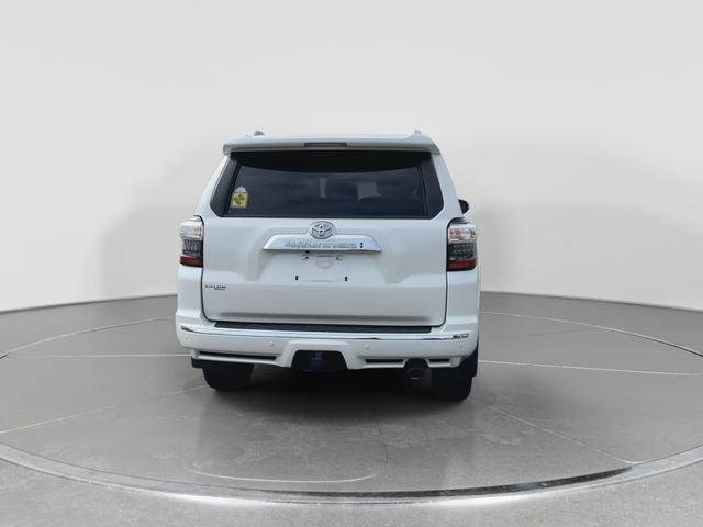 Used 2018 Blizzard Pearl Toyota Limited image 7