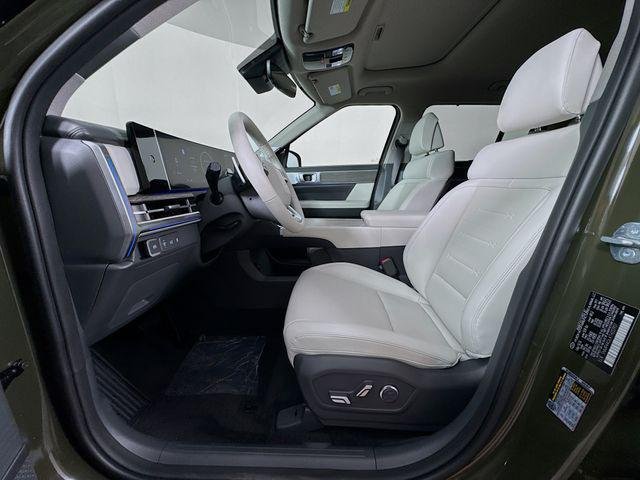 New 2026 Green Hyundai Limited FWD image 41