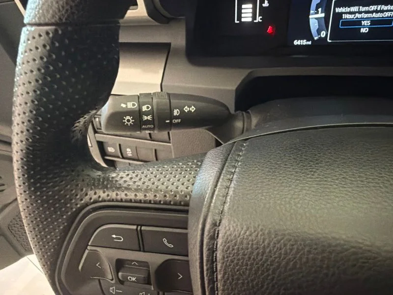 Used 2025 Silver Toyota SR5 image 21