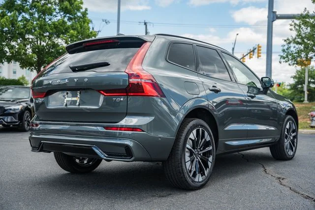 New 2026 Forest Lake Volvo T8 Plus image 5