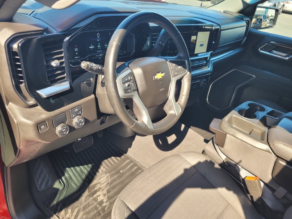 2023 Chevrolet Silverado 1500 LT - Photo 14