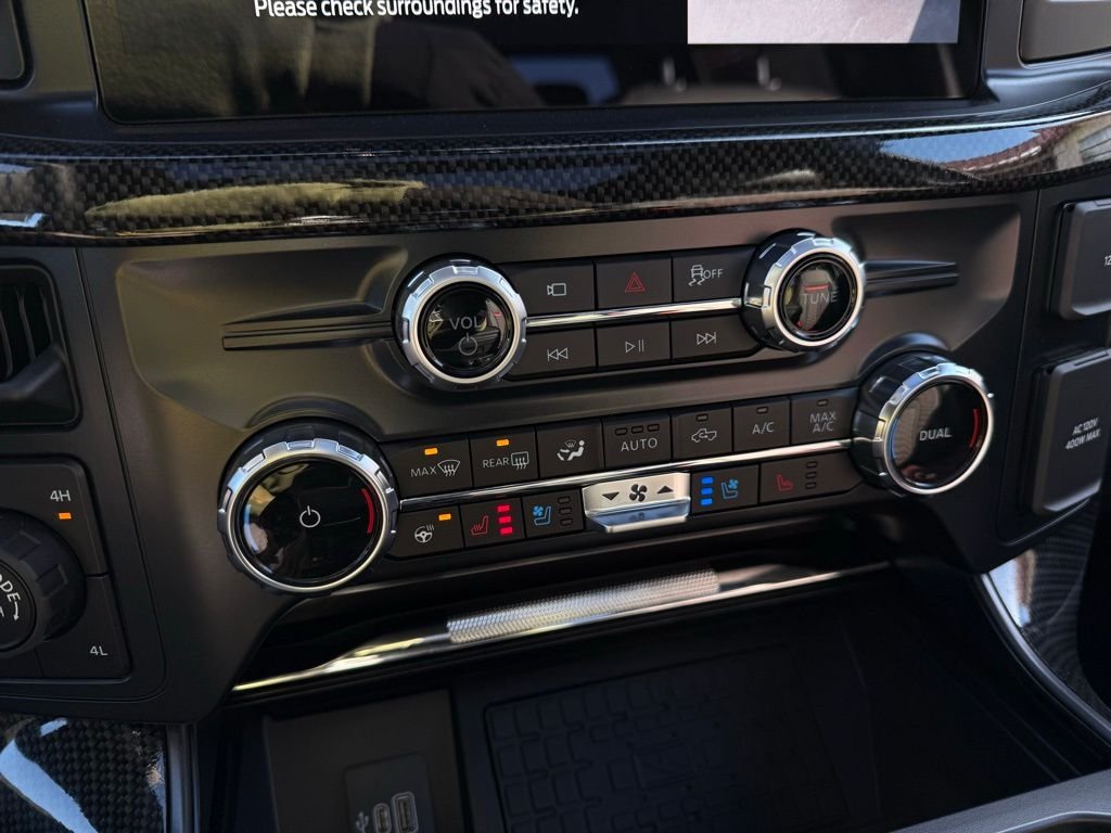 2025 Ford F-150 Lariat - Photo 24