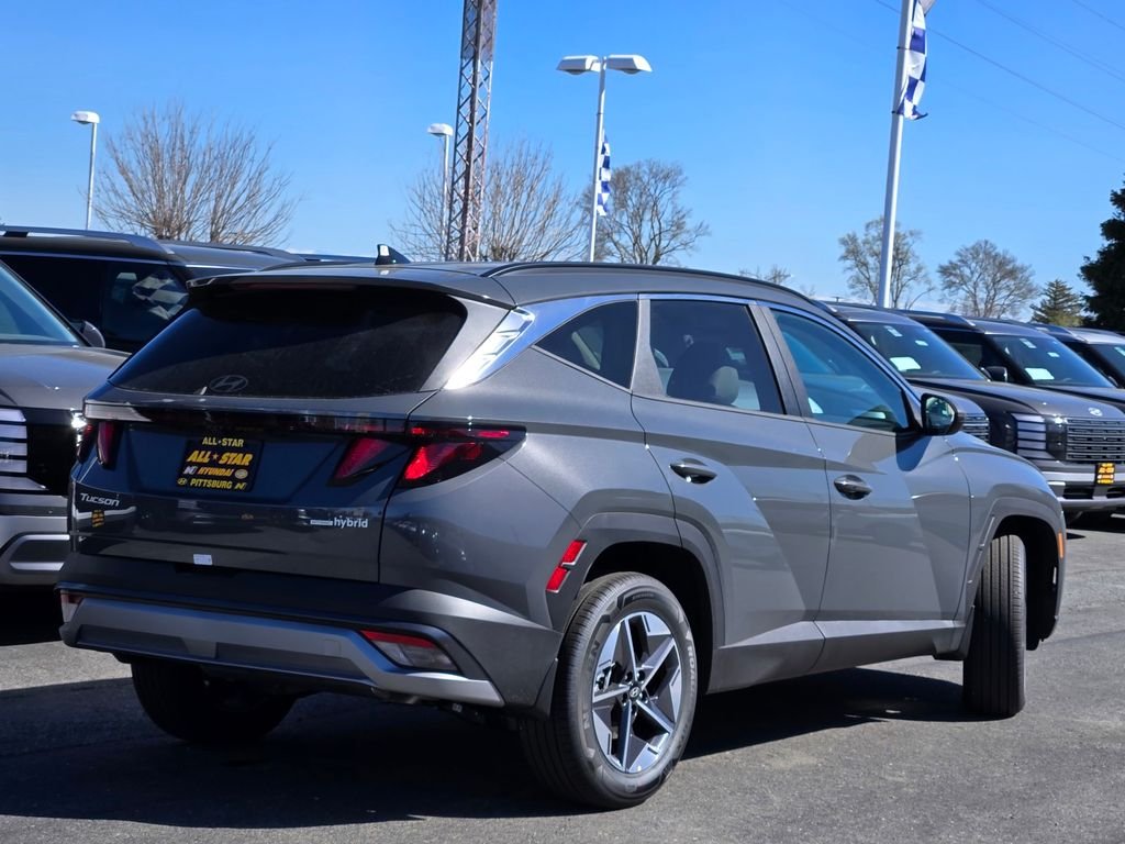 New 2026 Gray Hyundai SEL image 3
