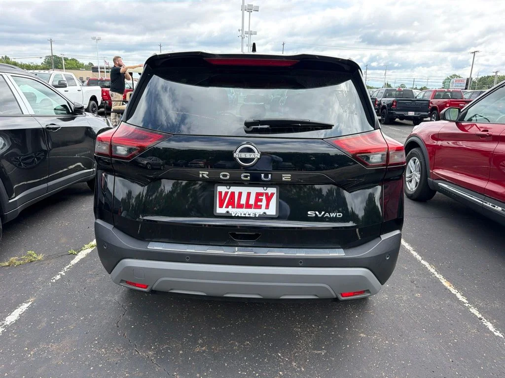Used 2023 Black Nissan SV image 7