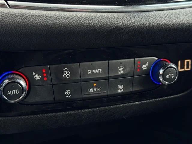 Used 2023 Black Buick Essence image 25