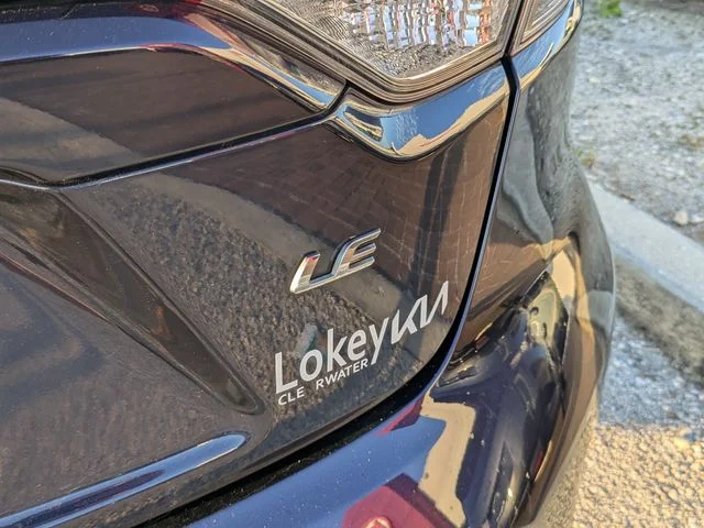 Used 2023  Toyota LE image 9
