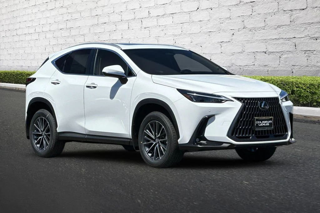 New 2026 Ultra White Lexus  350 AWD image 2