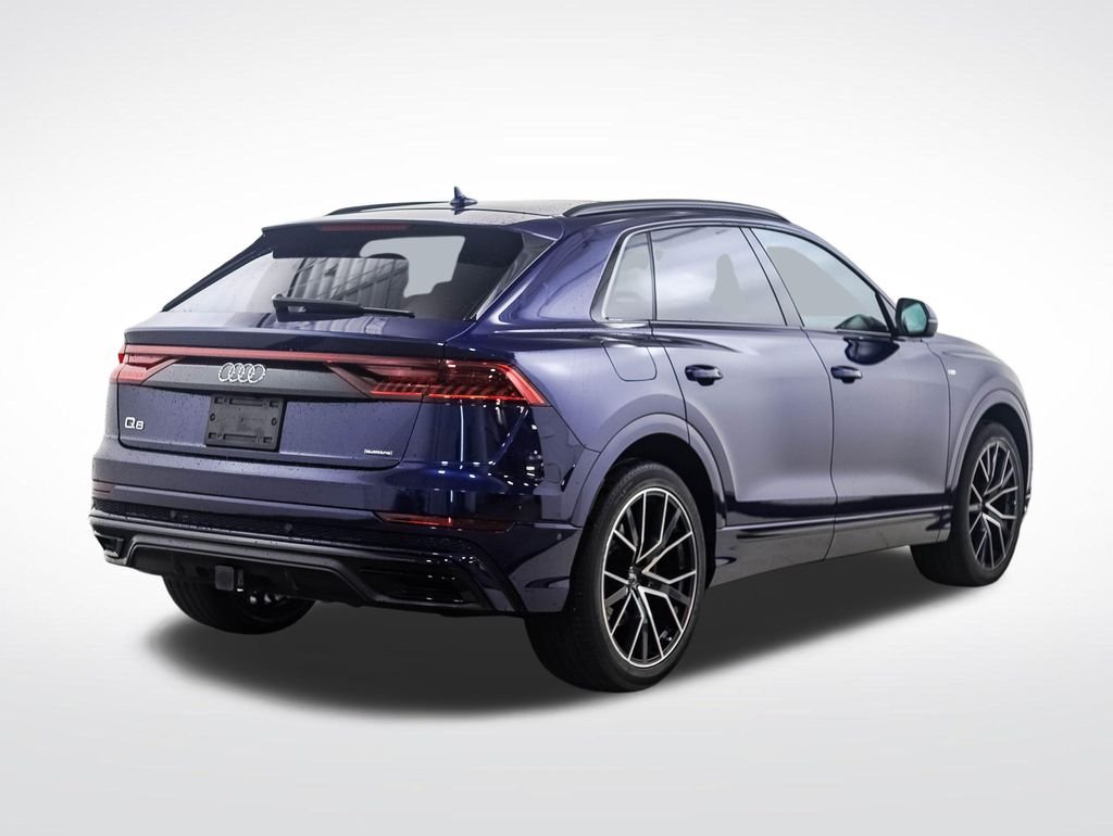 Used 2019  Audi 3.0T Prestige image 5