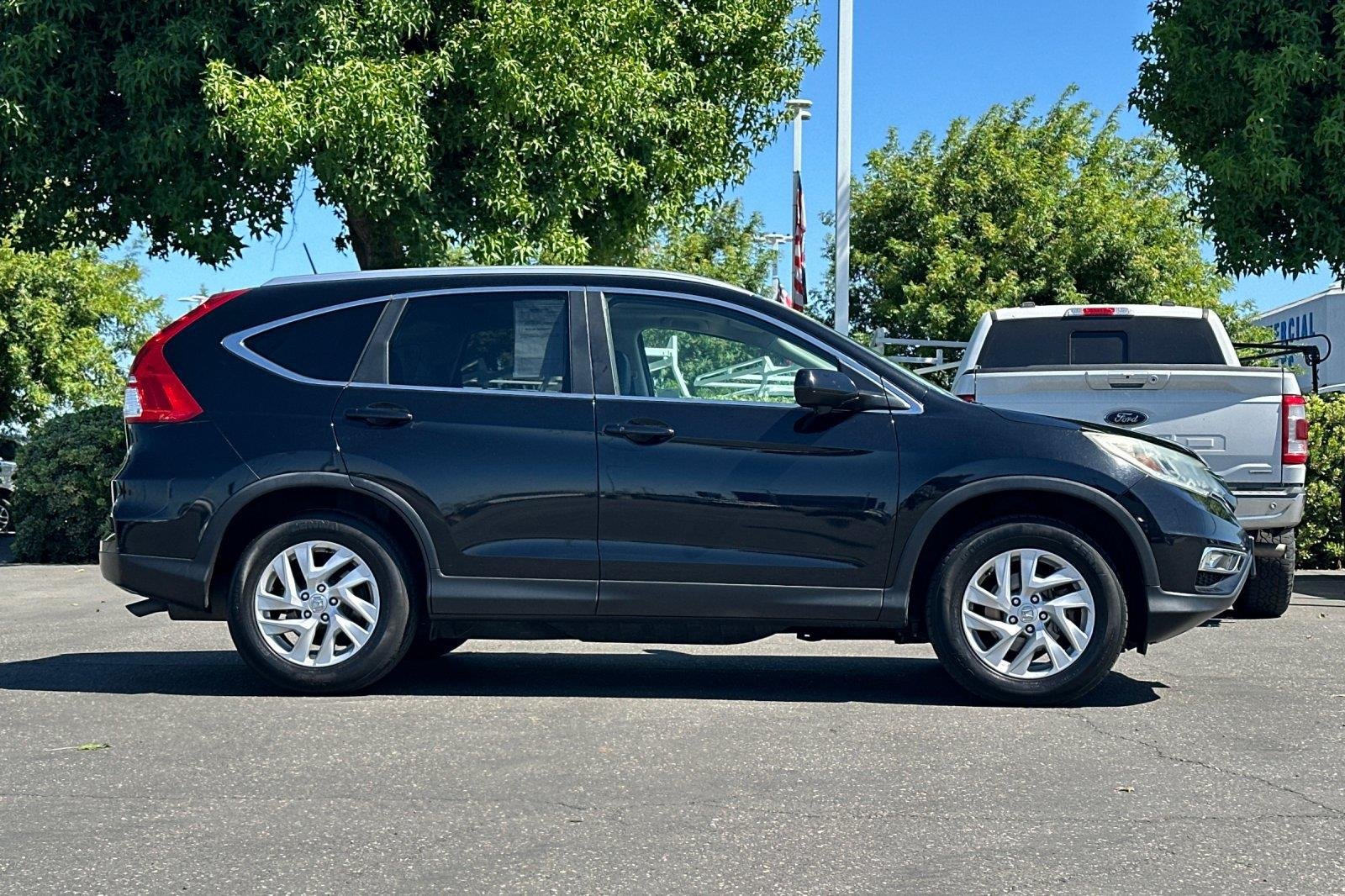 Used 2015 Crystal Black Pearl Honda EX-L image 3