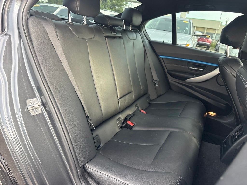 Used 2018 Gray BMW 340i xDrive image 15