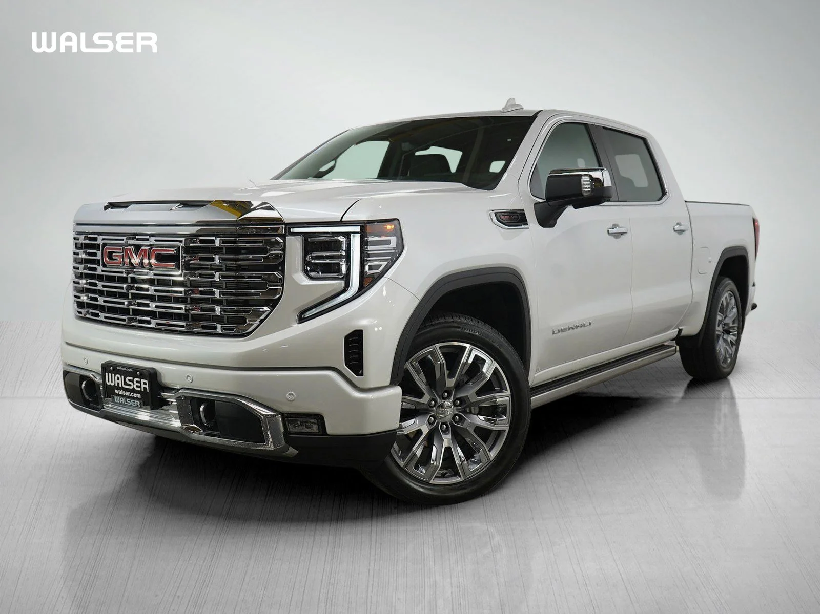 2025 GMC Sierra 4WD Crew Cab Short Box Denali's photo