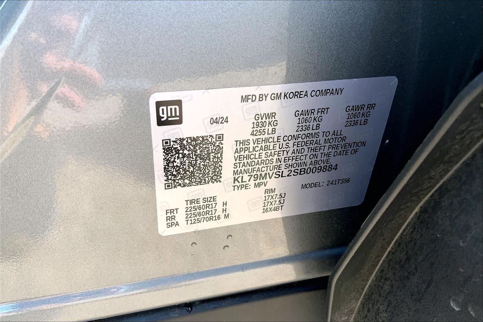 Used 2025 Sterling Gray Metallic Chevrolet ACTIV image 35