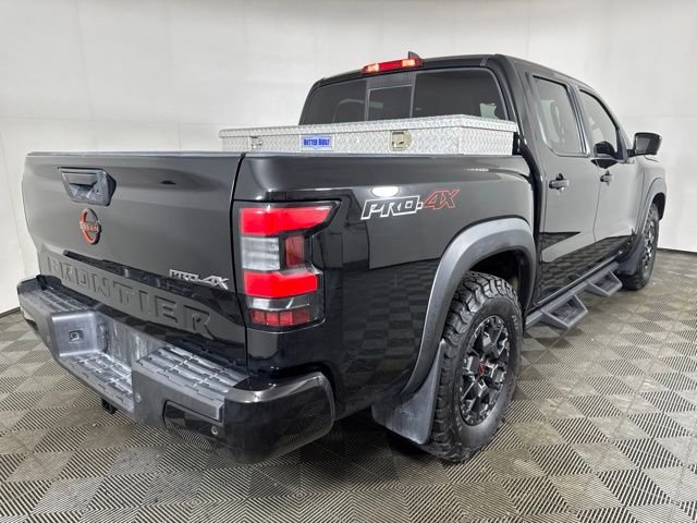 Used 2022 Super Black Nissan PRO-4X image 3