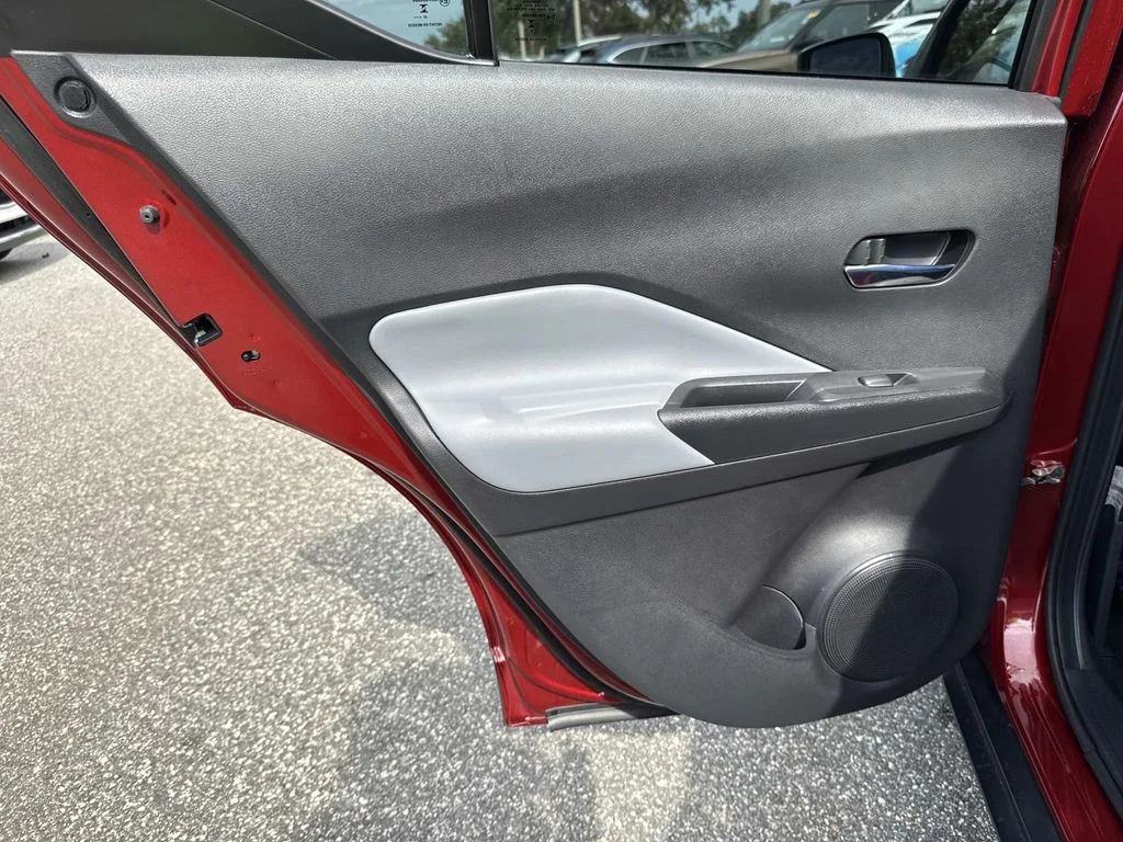 Used 2024 Red Nissan SR image 12