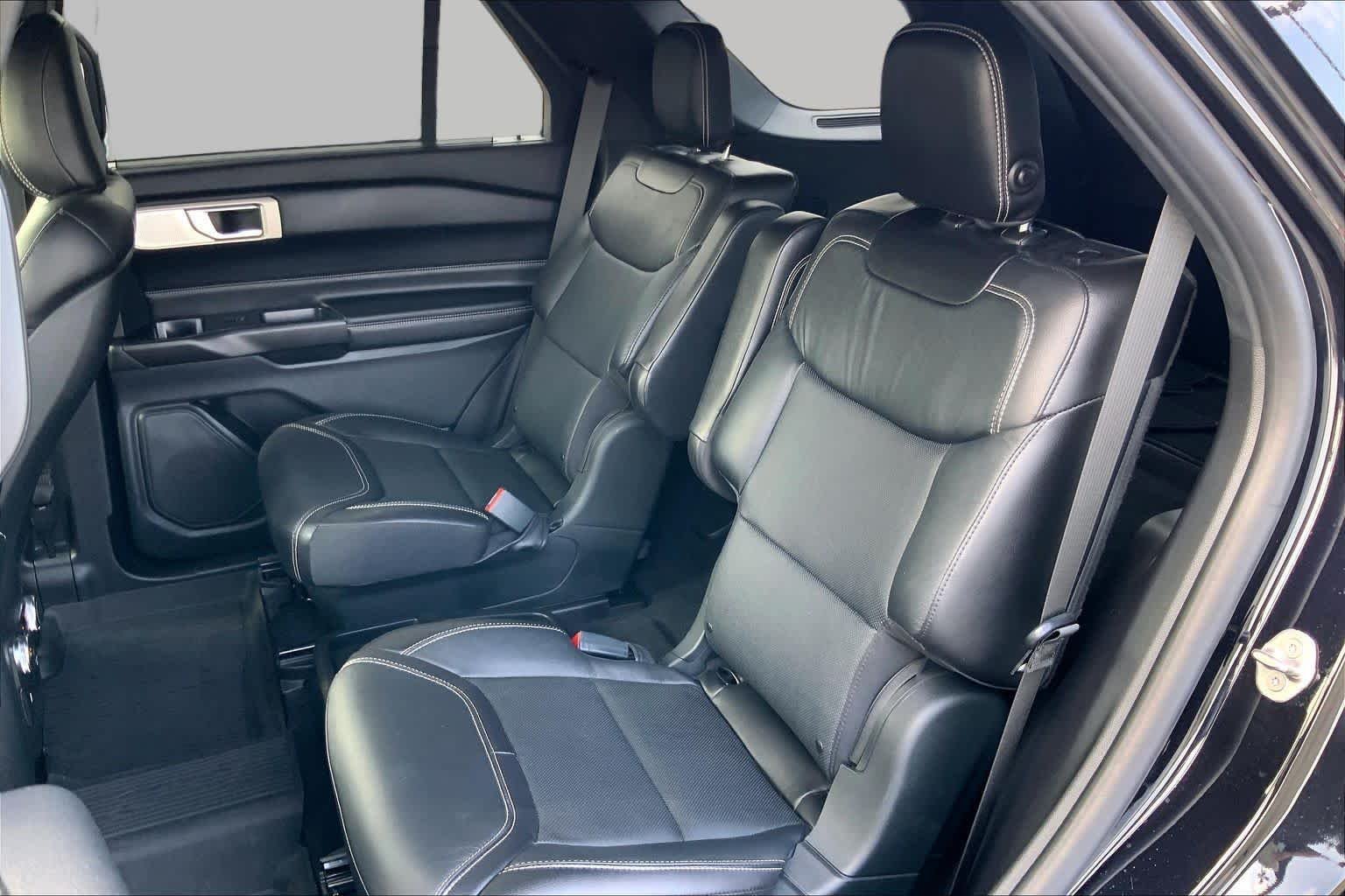 Used 2020 Agate Black Metallic Ford ST image 39